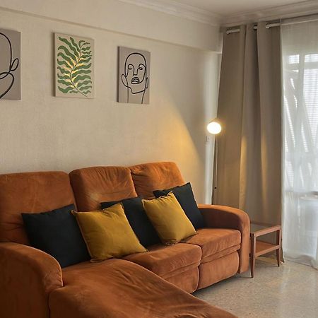 Cozy Apartment Next To Center Seville Luaran gambar