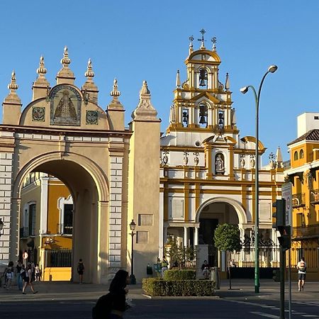 Cozy Apartment Next To Center Seville Luaran gambar