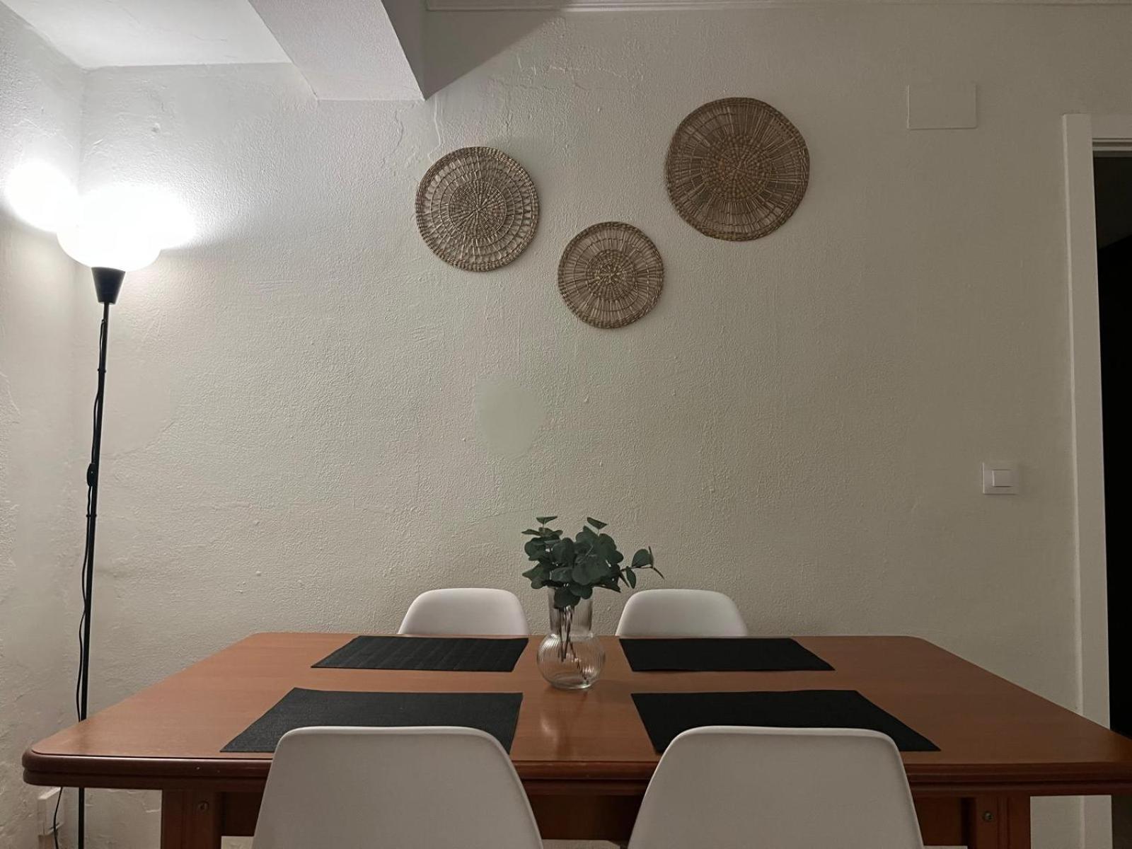 Cozy Apartment Next To Center Seville Luaran gambar