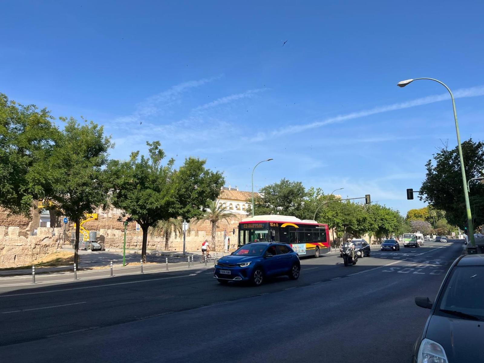 Cozy Apartment Next To Center Seville Luaran gambar