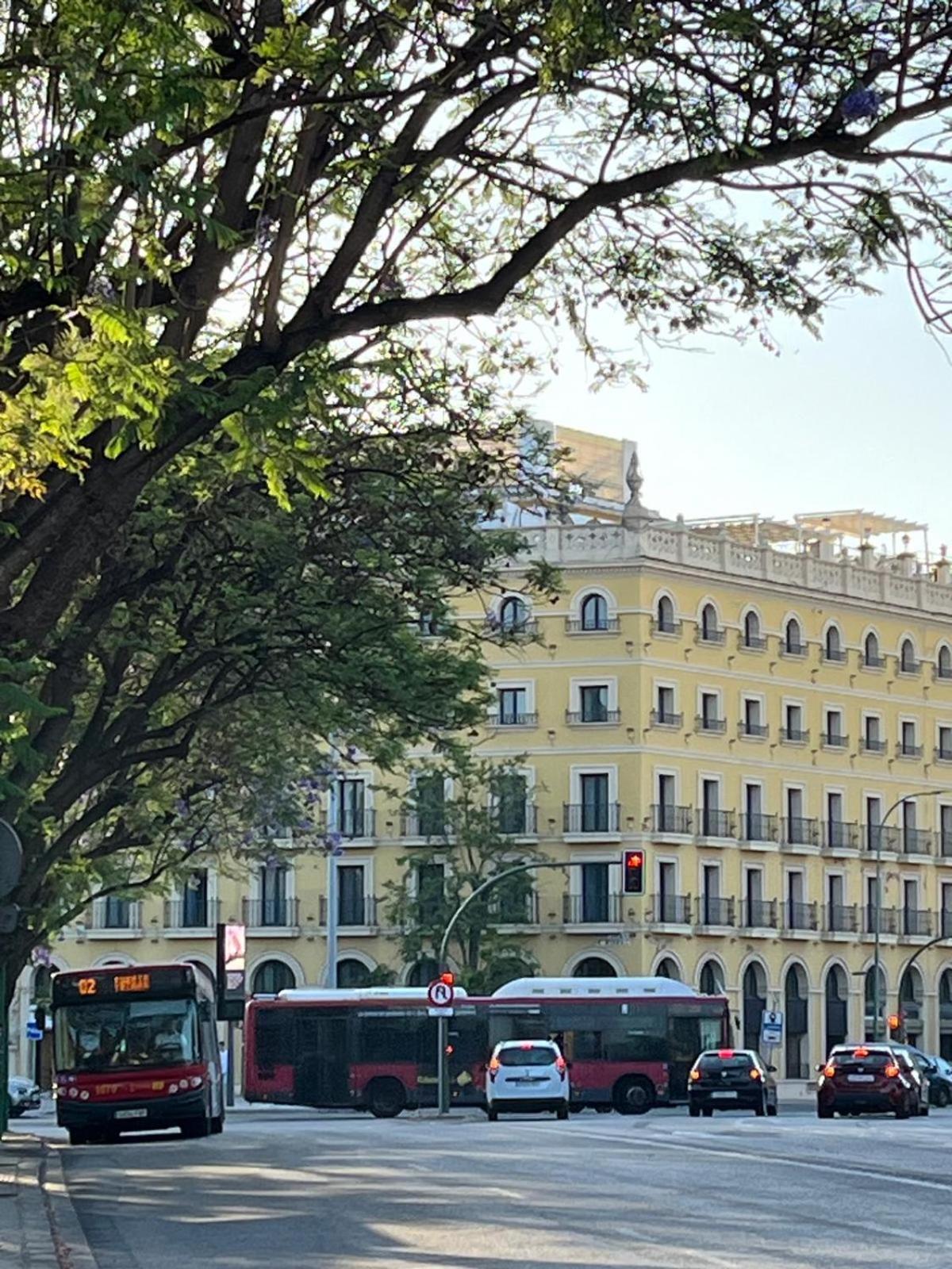 Cozy Apartment Next To Center Seville Luaran gambar